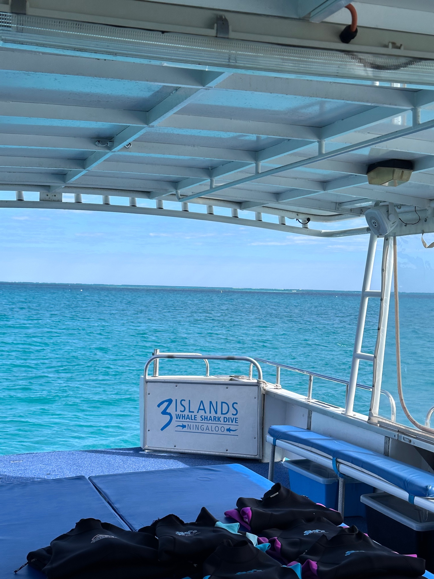 3 Islands Boat Deck
