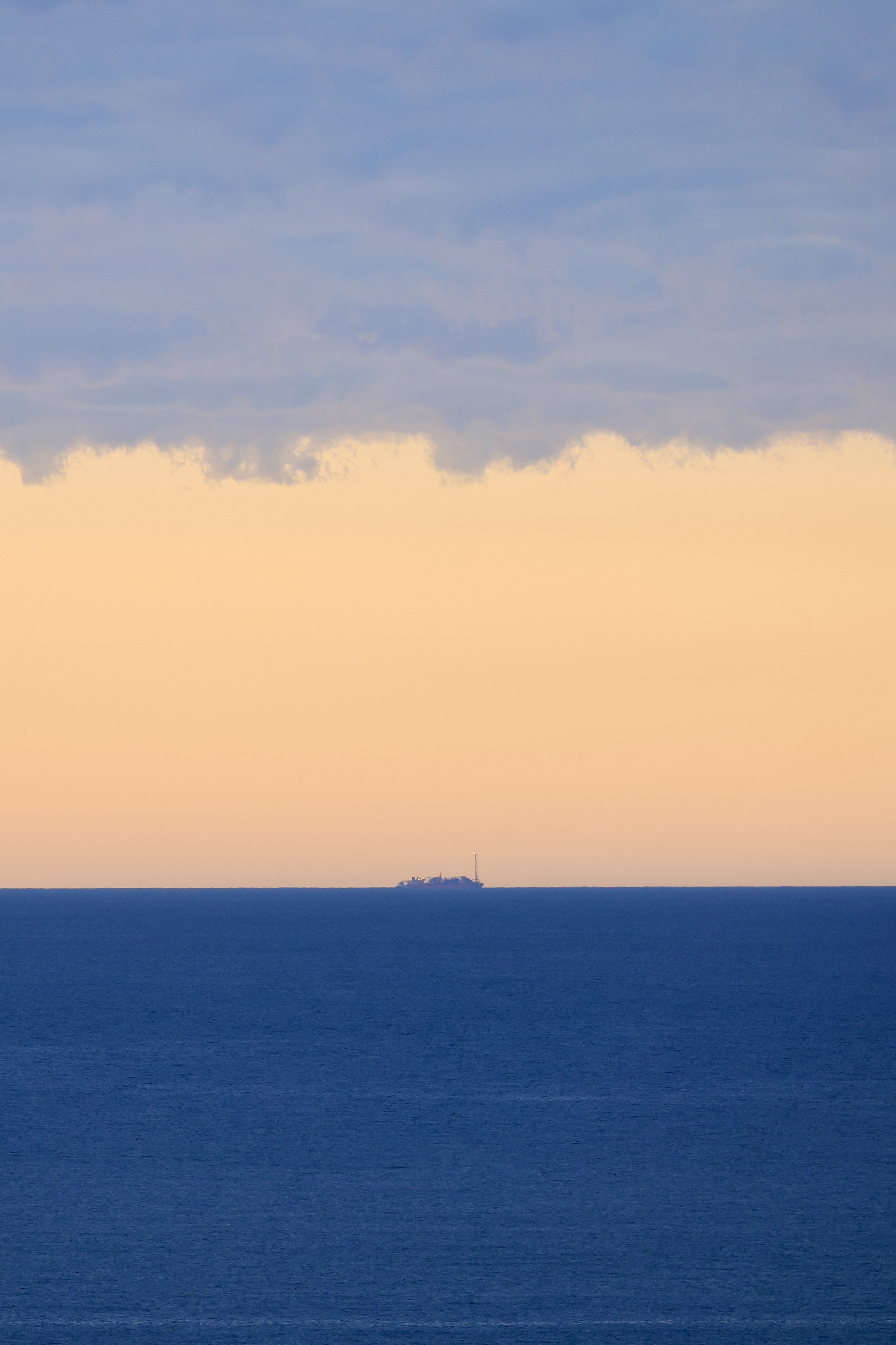 Vlamingh Head Lighthouse Horizon Ship