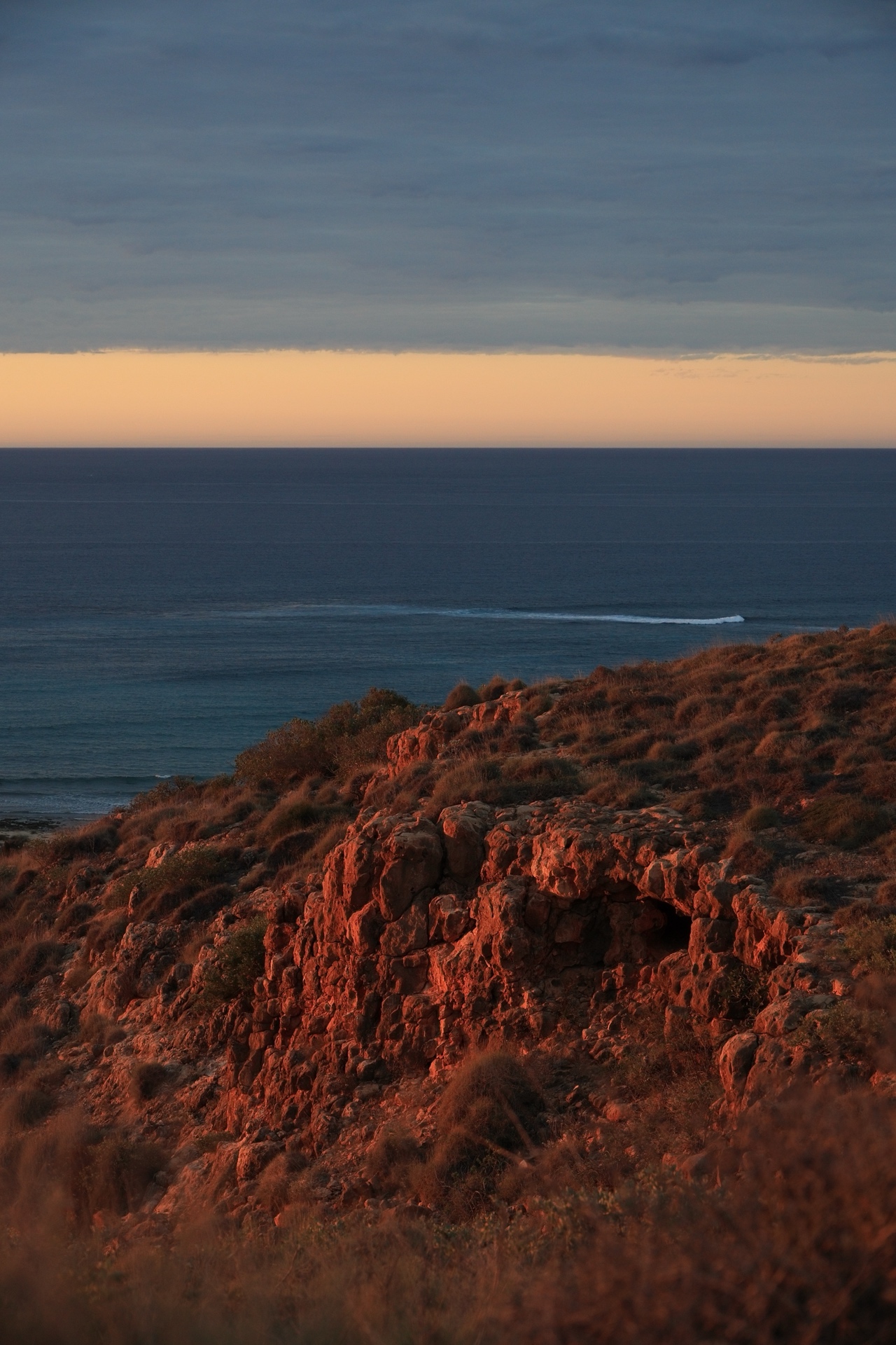 Vlamingh Head Lighthouse Rugged Rocks